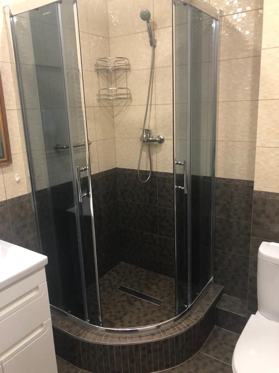 Gil Apartments, 38 Prospect Svobody Uzhhorod Εξωτερικό φωτογραφία